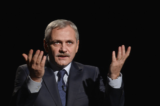 Reportaj în Pleaşov, satul în care a copilărit Liviu Dragnea! Cum comentează astăzi vecinii modul incredibil în care ar fi murit tatăl liderului PSD, fost miliţian VIDEO EXCLUSIV