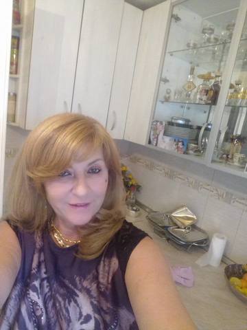 Mama Alinei Vidican a fost jignită din cauza lui Liviu Dragnea: “Stai cuminte, nu te repezi ca fata mare!”