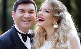 O familie mare şi fericită! Valentina Pelinel, la masă cu Cristi şi Mihaela Borcea! Din peisaj nu a lipsit nici actualul iubit al Mihaelei! Cum au fost prinşi de paparazzi
