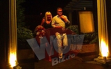 VIDEO EXCLUSIV | Elena Udrea, surprinsa de paparazzi intr-o postura "compromitatoare"! Ce s-a intamplat cand s-a ridicat rochita fostului Ministru al Transporturilor