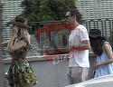 Primele imagini cu Lidia Buble alaturi de... copiii lui Razvan Simion! Au iesit toti patru la o inghetata ca o adevarata familie! Artista a invatat sa joace kendama de la baietelul si fetita iubitului ei! VIDEO EXCLUSIV