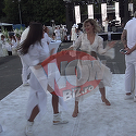 Smiley i-a readus zambetul pe fata Ginei Pistol! Prima aparitie in public a blondinei, de cand s-a aflat ca se iubeste cu cantaretul! VIDEO EXCLUSIV