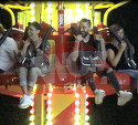 Imagini fabuloase cu Adelina Pestritu si noul iubit, in parcul de distractii! S-au dat in "tiribombe" si masinute si s-au distrat mai ceva ca in copilarie VIDEO EXCLUSIV