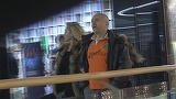 Costi Ioniţă a găsit ”o fată faină” şi a scos-o la film! Interpretul spune însă că n-are timp pentru iubire VIDEO EXCLUSIV