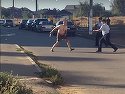 Un barbat si-a decapitat nepotica, iar apoi a iesit pe strada cu capul ei in brate. Motivul halucinant pentru care a facut asa ceva