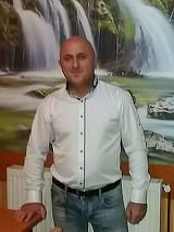 Un cunoscut lautar din Buzau a disparut fara urma. Ce s-a gasit in masina lui