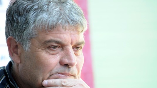 Ioan Andone crede că Dan Petrescu era cel mai îndreptăţit să fie selecţionerul României
