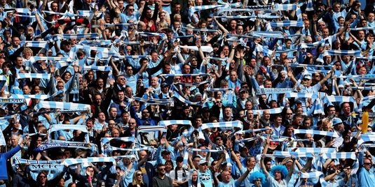 Jucătorii echipei Manchester City contribuie la plata transportului pentru fani la finala Cupei Angliei din 18 mai
