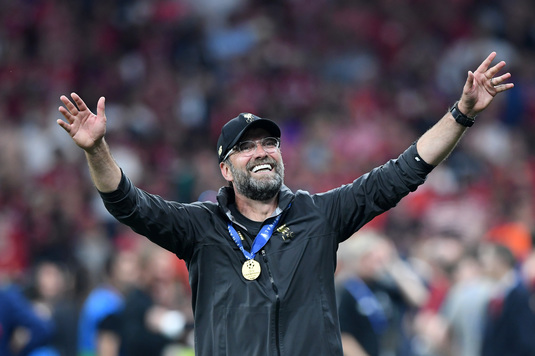 Klopp i-a surprins pe ziarişti! ”M-a sunat Guardiola chiar acum”. Ce i-a transmis managerul lui City