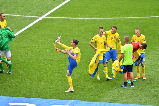 ”Modestia” lui Zlatan după ce a revenit la echipa naţională la 40 de ani: ”Corpul îmbătrâneşte, dar capul întinereşte şi eu devin mai frumos” :)