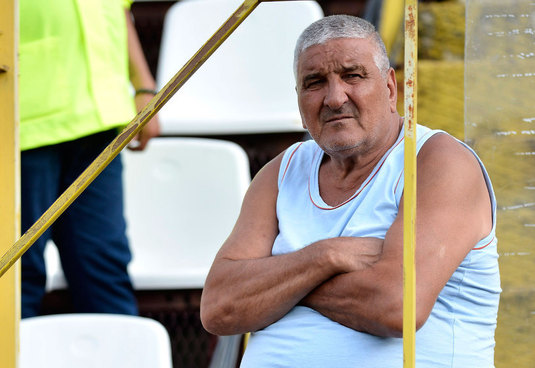 Rică Răducanu a trecut prin clipe groază în acest an: ”A luat foc spitalul şi am sărit pe geam!”