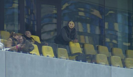 Zlatan Ibrahimovic, prezent la FCSB - Hermannstadt, de pe Arena Naţională! :) VIDEO