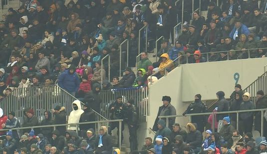 Ruptură între suporteri şi jucători la ”U” Craiova? La 0-2, sătui de umilinţă, fanii din Bănie au început să părăsească stadionul | VIDEO