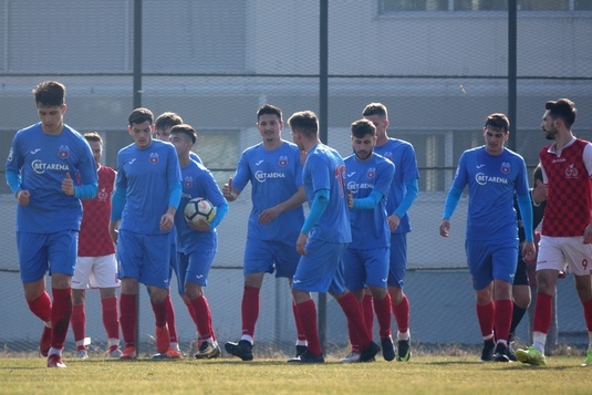 CSA Steaua se întăreşte cu un fotbalist de la West Ham. Echipa Armatei a făcut spectacol în ultimul amical