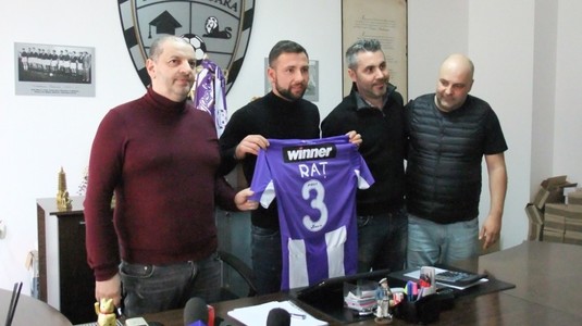 Răzvan Raţ a jucat din nou în Liga I. Cât a trecut de la ultima partidă a fundaşului stânga şi care a fost aceasta