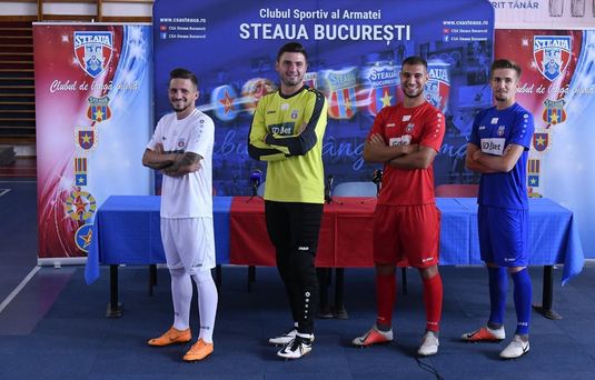 CSA Steaua şi-a prezentat noul echipament pentru viitorul sezon