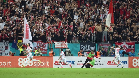 VIDEO | Dinamo - FC Argeş 6-1! "Câinii" au umilit echipa din Superligă în primul meci al "barajului". Alb-roşii sunt la 90 de minute de sărbătoare