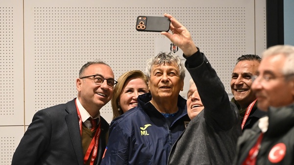 Biserica Ortodoxă Română a dezvăluit gestul pe care l-a făcut Mircea Lucescu pentru comunitatea română din Istanbul. Mesaj la decesul fostului selecţioner