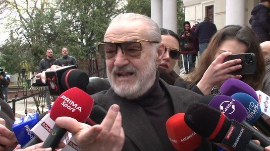 Becali i-a spus lui Răzvan Lucescu ce are acum de făcut: "Pentru nea Mircea. Se poate ocupa de sufletul lui"