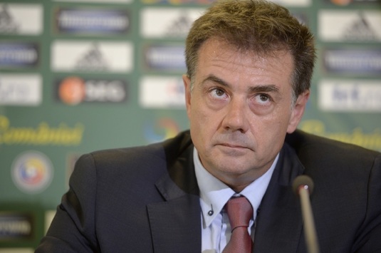 EXCLUSIV | Rezistă vechile metehne în fotbalul românesc?! Un fost arbitru aruncă bomba: "Încă se mai fac delegări cu dedicaţie"