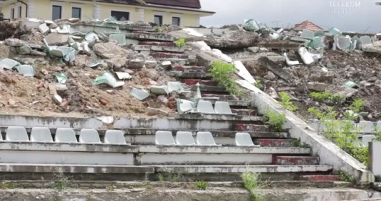 VIDEO EXCLUSIV | Încă un stadion modern în Liga 1. Au început lucrările de demolare. Va avea 19.000 de locuri şi va costa 17 milioane €