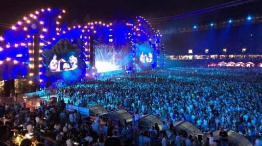 FRF şi LPF, ”surprinse” de Untold. Cei de la Concordia n-au mai găsit locuri de cazare în Cluj. Unde au fost nevoiţi să doarmă