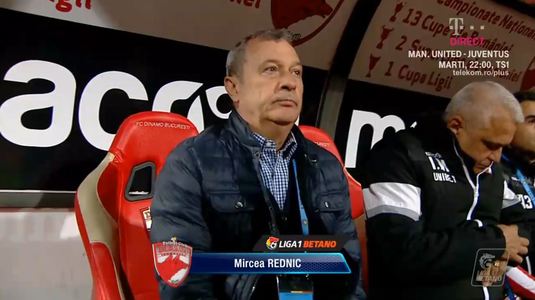 VIDEO | Debut cu lacrimi în ochi! Mircea Rednic s-a lăsat pradă emoţiilor. „Creţulică, când am eu mingea, tu fugi”