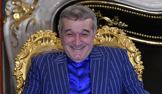 Asta ar fi adevărata lovitură dată de FCSB! Stă Becali la pândă? Vrea un jucător cu un CV impresionat şi l-ar putea lua liber