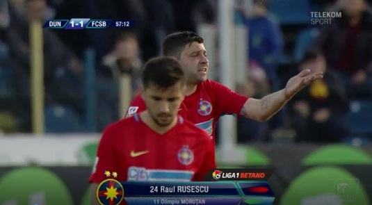 VIDEO | Rusescu, explozie de nervi în momentul schimbării. Mihai Teja a dezvăluit de ce atacantul era supărat