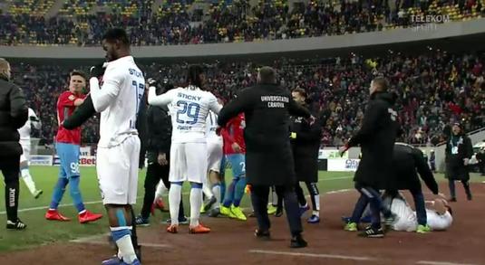 VIDEO | Bătaie generală la FCSB - U Craiova. Doi jucători au încasat direct cartonaşul roşu