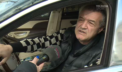 Un nou caz Bălgrădean la FCSB! “Stâlpul” echipei, OUT în câteva luni: Becali, ofertă primită din partea Craiovei