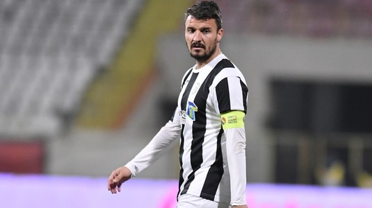 Lovitură incredibilă pentru Astra. FIFA îi obligă pe giurgiuveni să plătească 723.000 de dolari pentru transferul lui Constantin Budescu