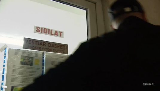 VIDEO | Edi Iordănescu a găsit uşa închisă la vestiarul echipei sale. :) Imagini tari de la finalul meciului cu FC Botoşani