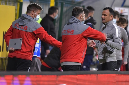 Cine ar fi adevăratul antrenor al FCSB-ului. Dinu Todoran ar fi fost pus doar de formă