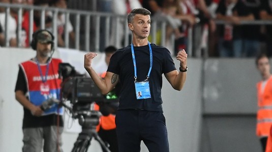 VIDEO | Dinamo - Sepsi 0-3. ”Câinii”, învinşi la scor de forfait! Echipa lui Burcă are trei înfrângeri din trei posibile