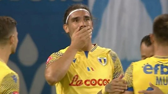 VIDEO | Momente emoţionante la Craiova! Marian Huja a înscris, după un an în care a fost accidentat şi a izbucnit în lacrimi. ”Nu am cuvinte”