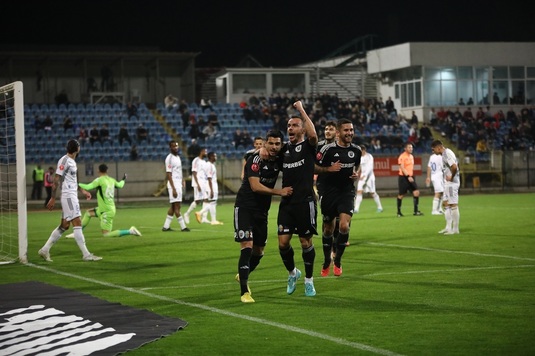 VIDEO | Botoşani - U Cluj 0-3. Eşec la scor de neprezentare pentru ”lanterna roşie”. Dan Nistor, show în faţa tizului Alexa