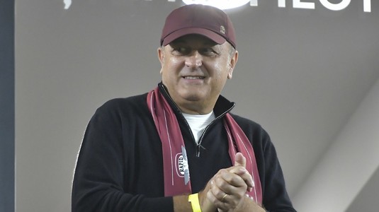 Acord! Fostul jucător al lui Inter semnează contractul. Dan Şucu l-a convins