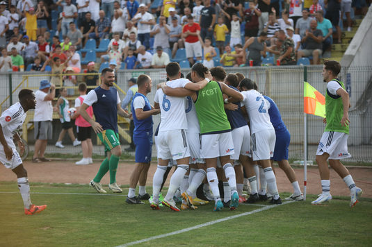 Se pregăteşte prima demitere a sezonului în Superliga. Antrenorul care şi-a scos patronul din sărite, pe picior de plecare