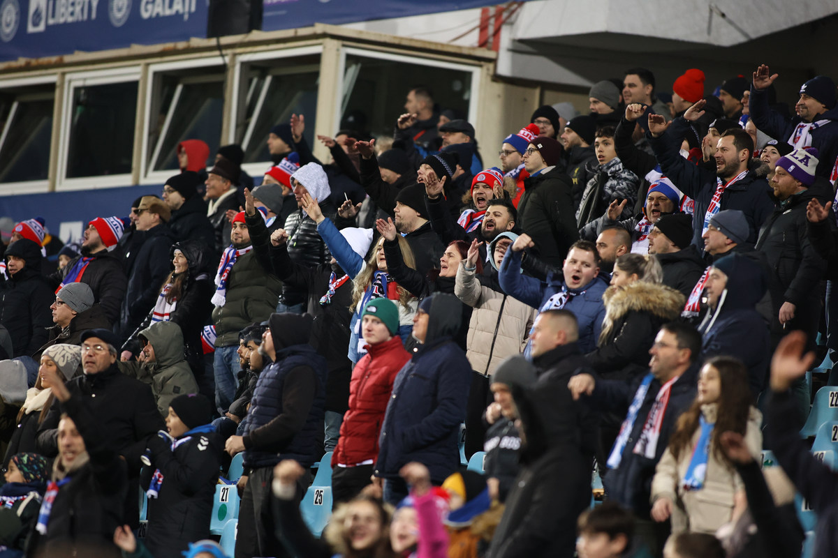 Situaţie complicată la un club din Superligă. Sponsorul echipei vrea să vândă stadionul, iar arena riscă să fie demolată