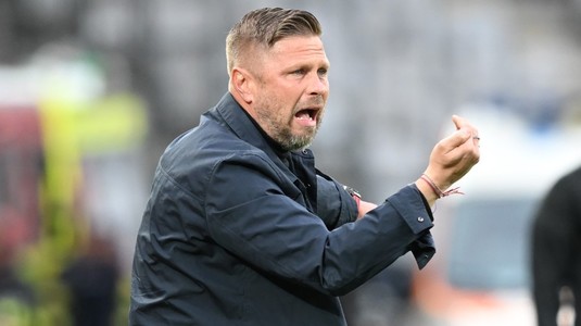 Ce l-a deranjat pe antrenorul interimar al celor de la Rapid, după egalul cu U Cluj din ultima etapă: ”Asta e o bilă neagră”