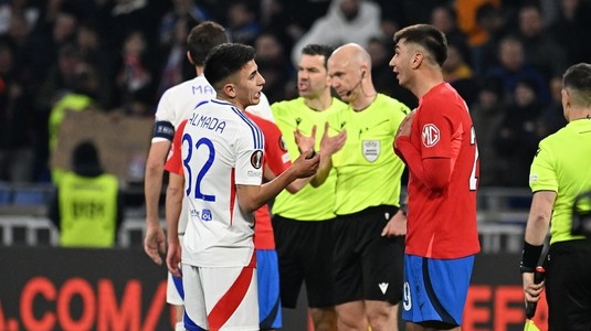 "Trebuie să plece". Panduru şi Baciu au văzut ce mutare pregăteşte FCSB şi au reacţionat: "Măcar acum să joci"