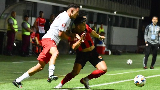 LIVE VIDEO | Csikszereda - Dinamo, ACUM, pe Orangesport.ro. Probleme la Miercurea Ciuc! A picat nocturna şi jocul s-a întrerupt