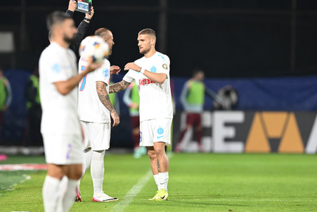 LIVE VIDEO | Csikszereda - FCSB, ACUM, pe orangesport.ro. Bîrligea a ratat prima ocazie a meciului