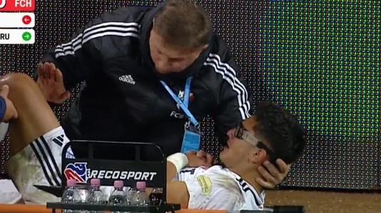 VIDEO | Lovitură pentru liderul Superligii! Fotbalistul a izbucnit în lacrimi, în timp ce era luat cu targa