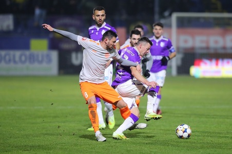 Metaloglobus - FC Argeş 0-2. Trupa lui Bogdan Andone se apropie de podium în Superligă! Mihai Teja, tot mai aproape de retrogradare