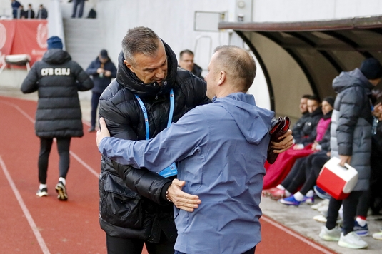Aflat sub presiune, antrenorul din Superliga a dezvăluit decizia luată de conducere: "N-ar fi trebuit"