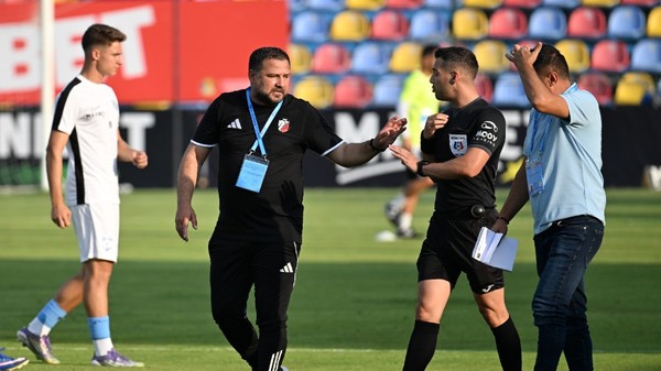 Patronul din Superliga a luat decizia după derapajul antrenorului: "Voi pune mâna pe telefon"