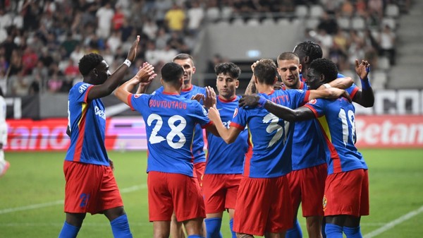 VIDEO | FCSB - FC Botoşani 3-2. Spectacol total pe ”Arcul de Triumf”. Roş-albaştrii au lovit la ultima fază. Ambele echipe au ratat ocazii incredibile