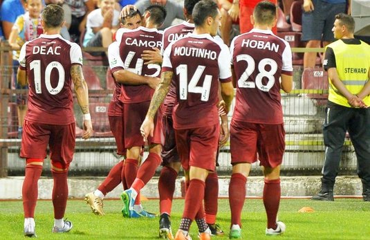 Scandal imens între FCSB şi CFR Cluj! Roş-albaştrii au încercat să transfere un jucător de la rivali: ”A intervenit Petrescu şi a picat tot”